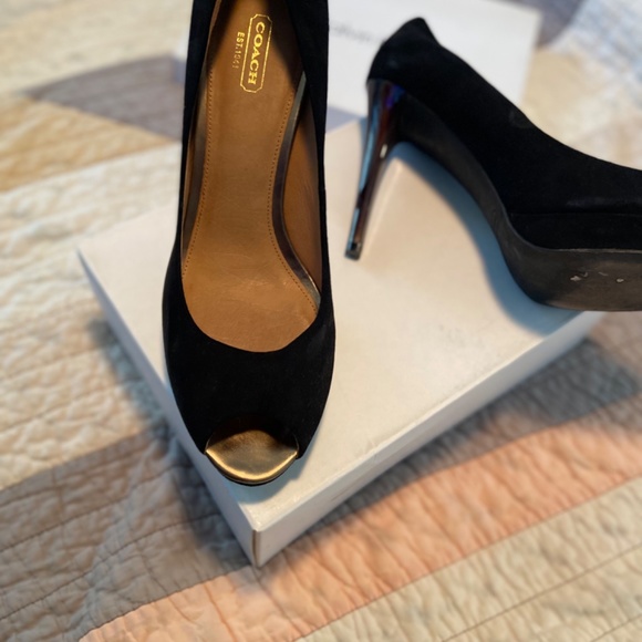 Coach Platform Heels 11 - Picture 4 of 4